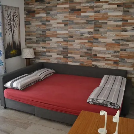 Apartment Experience House *